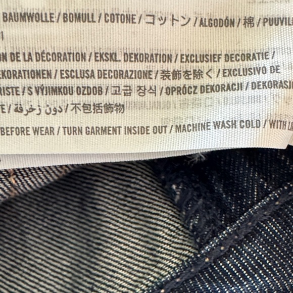 Hollister‎ Women Size 14 Dark Blue Distressed Ultra High Rise 90's Jean Shorts - Picture 8 of 8